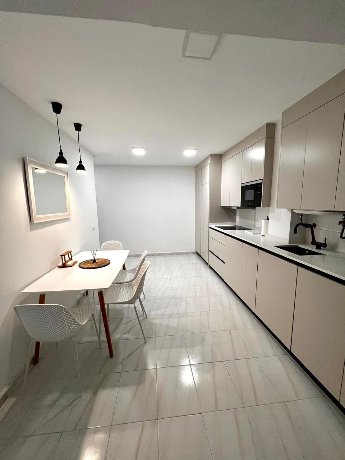 Cm Malaga Soho Apartment ภายนอก รูปภาพ